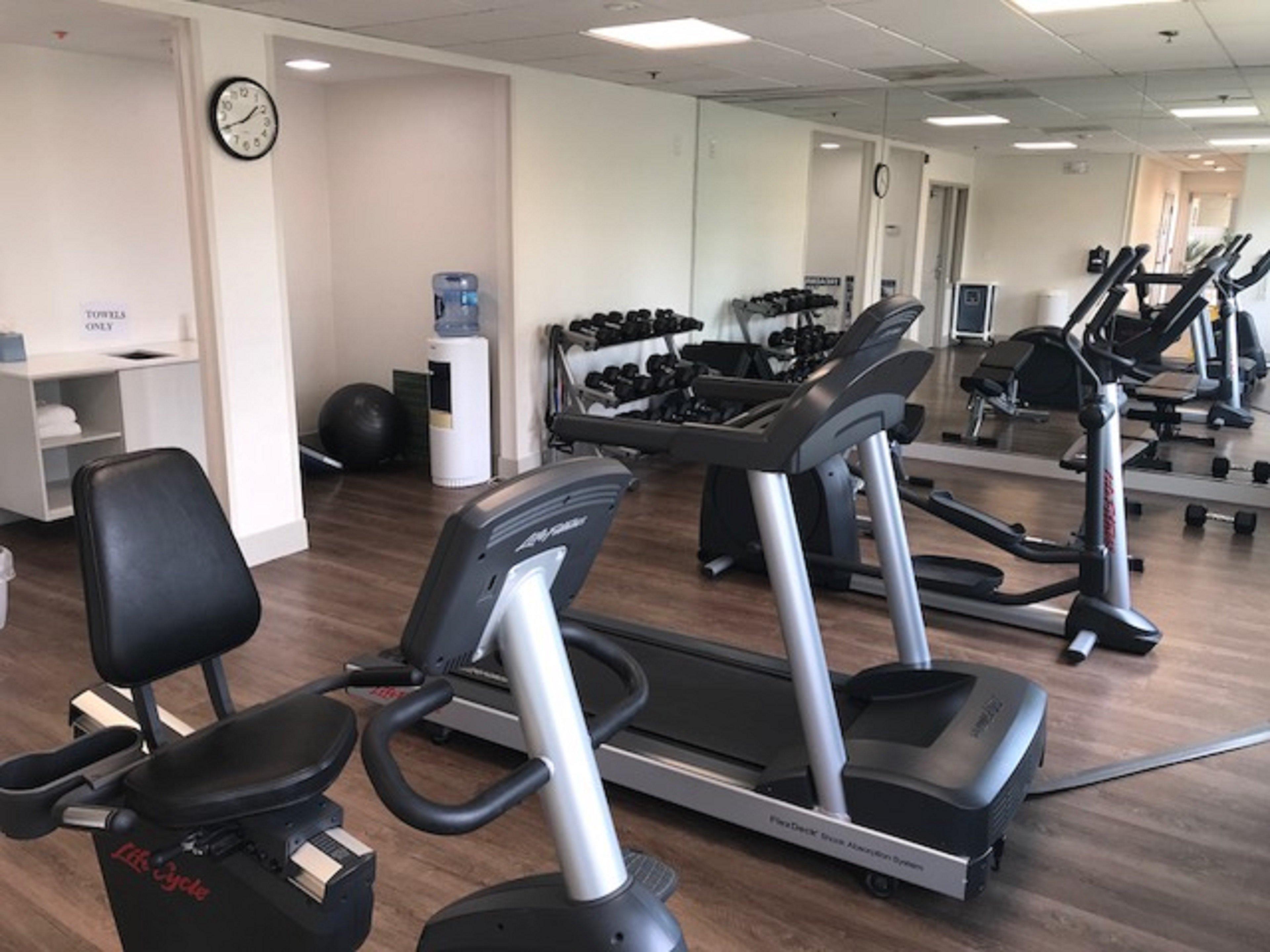 Holiday Inn Express & Suites Tracy By Ihg Luaran gambar