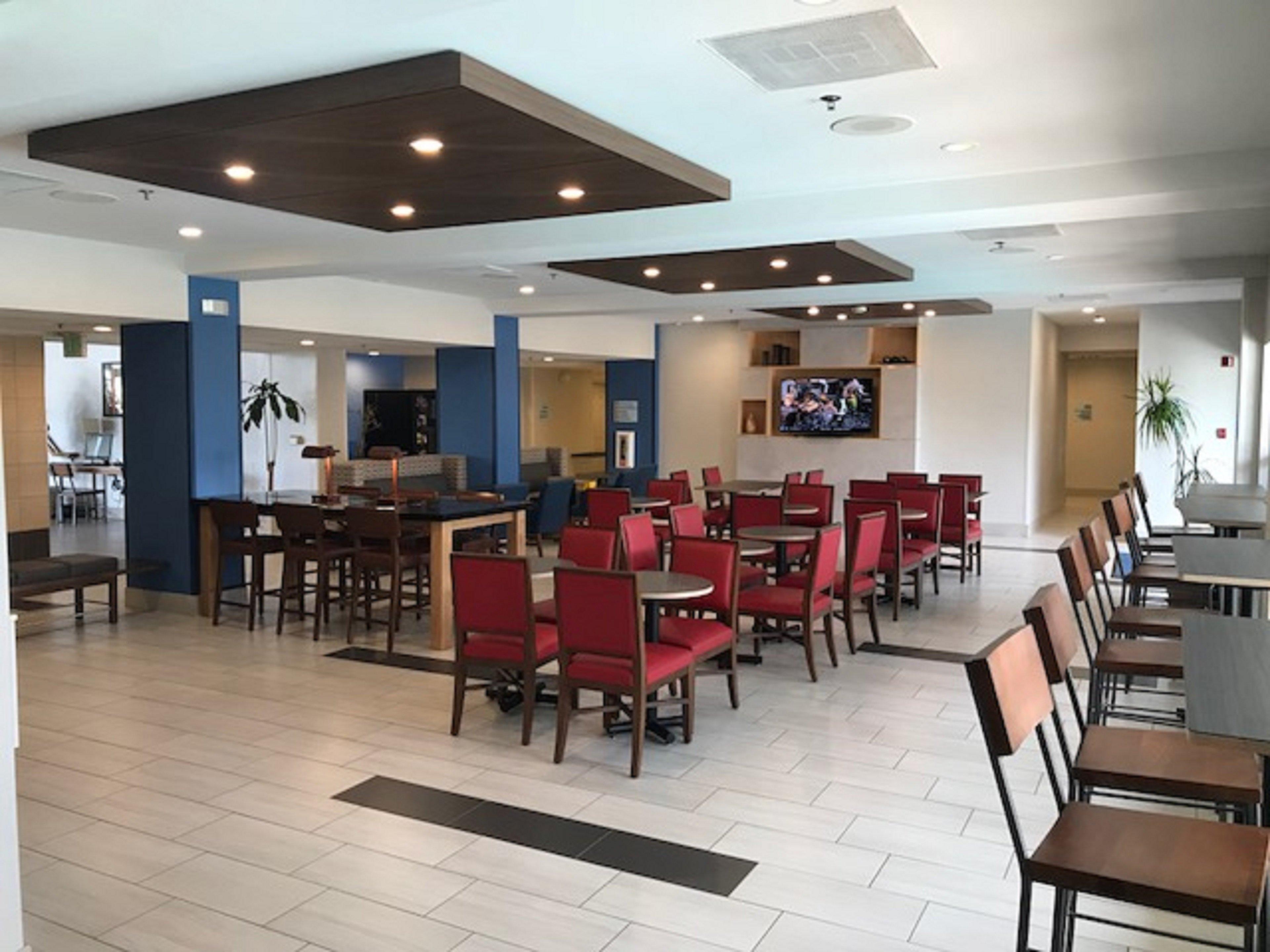 Holiday Inn Express & Suites Tracy By Ihg Luaran gambar