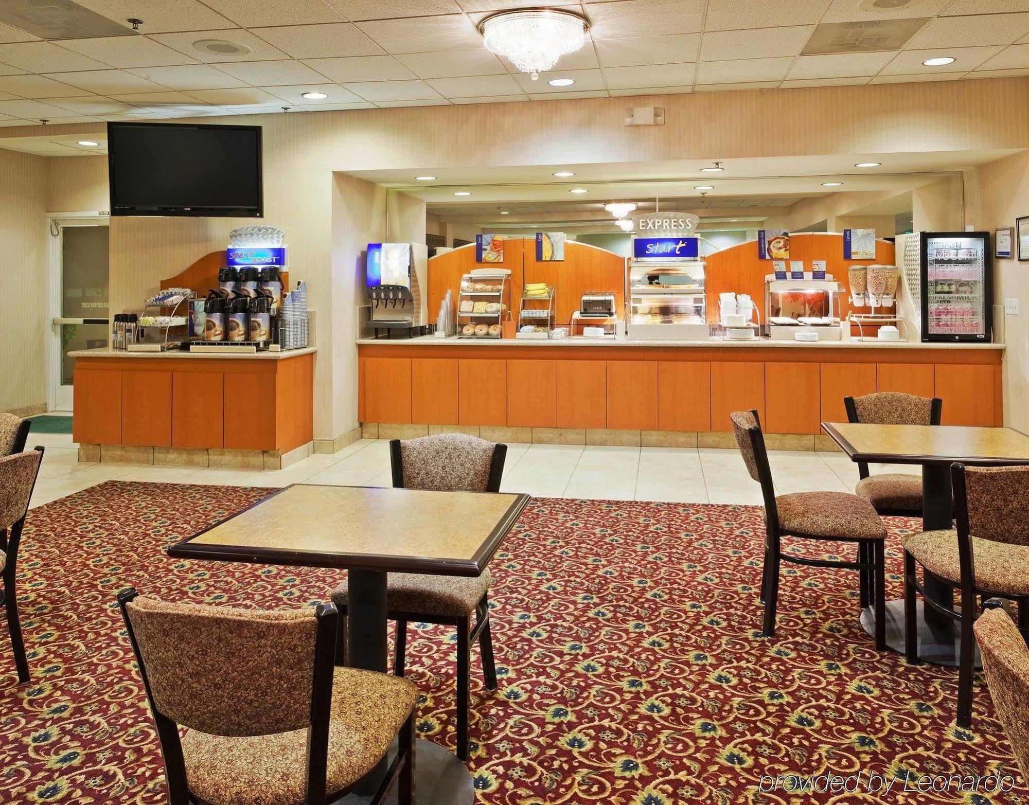 Holiday Inn Express & Suites Tracy By Ihg Restoran gambar
